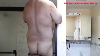 Hung Bea-st Shows Off and Shoots Big - The Hung Power Man - 4 image