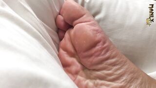 FAT MEATY WRINKLED - 100 PERCENT MALE FEET - MANLYFOOT  - 5 image