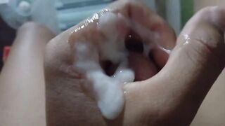 Pinoy jakol ang daming Tamod - 9 image