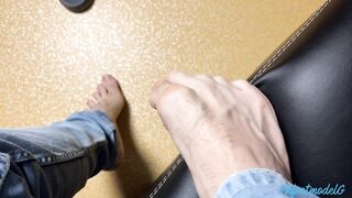Natural male feet tease for gay foot fetish community - 10 image
