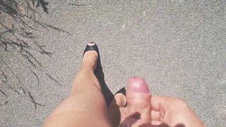 Public outdoor cumshot in pantyhose and high heels - 2 image