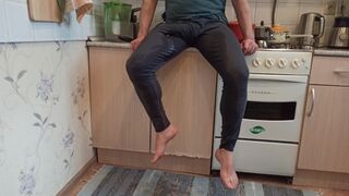 pissing in the kitchen and masturbate after long pee in leggings - 1 image
