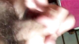 Mi amigo animando su polla