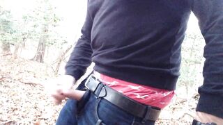 Public wanking in the woods, sagging, jerking and cumming. I jerk off in the woods and cum in my jeans - 5 image