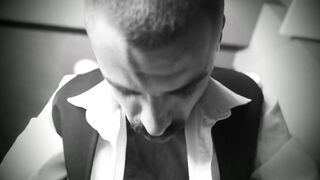 SensualityPOV waitress comes to see me - 3 image