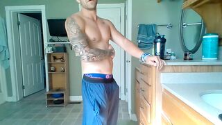 Tatted muscle bro (me) jerks off - 1 image