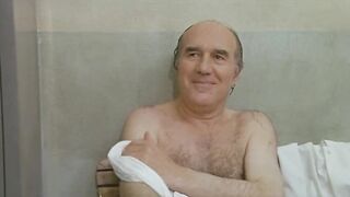 French actor Michel Piccoli in Maladie d'amour - 10 image