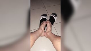 Hunky businessman worships my feet while jerking off (Complete on FapHouse) - 5 image