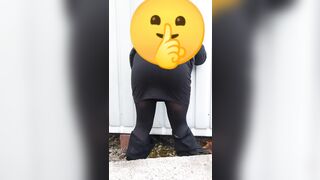 Public peeing dressed up - 6 image