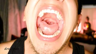 Very very big mouth fetish - 1 image