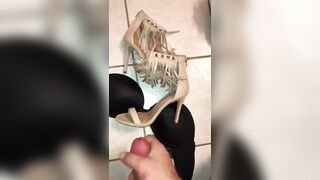 Girlfriends Steve Madden heels and 34D bra fucked & cummed. - 8 image