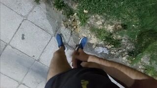 Drkam kurac, covek prolazi (risky street jerking, no cum) - 1 image