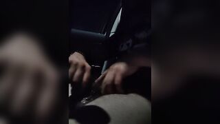 Tattooed guy jerks bushy cock and CUMS in his car - 3 image
