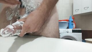 Shaving my croatian cock and balls - 2 image