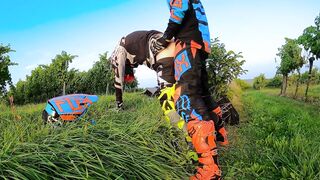 Outdoor Fuck with my BF in Fox MX Gear - 2 image