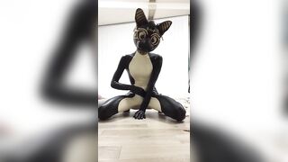 Rubber bastet cum in his latex catsuit with magic wand - 5 image