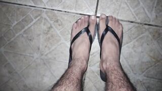 CLOSE UP OF MY COCK RAINING PISS / HAIRY LEGS CLOSE UP - 10 image