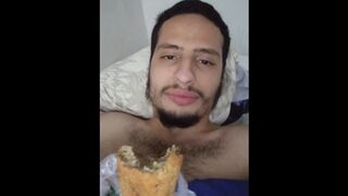 If you wanna gain weight dude you gotta eat a lot