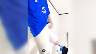 Soccer boy ejaculates inside his spats - 10 image