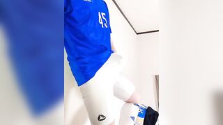 Soccer boy ejaculates inside his spats - 6 image