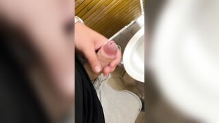 Night club toilet masturbation - 4 image