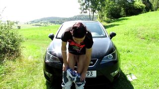 I piss in front of my car - 10 image