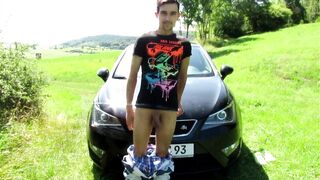 I piss in front of my car - 9 image