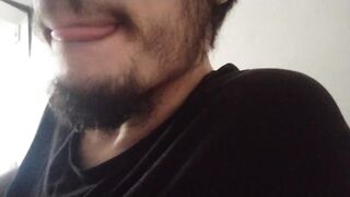 SPIT Turkish man close up on mouth ( smoking fetish and spit - 8 image