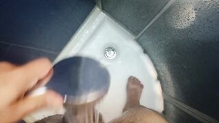 Shower play and cuming hard - 5 image