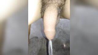 My big is doing pissy