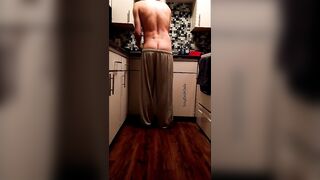 Pants slowly fall down while doing dishes - 6 image