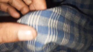 Desi Boy Indian Bhabhi Sex Video Pani Nikal Gaya Hand Massage - 4 image