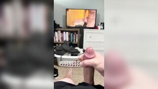 Jacking off watching a guy Jack off. More on OF - 6 image