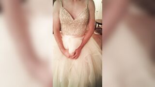 Wearing and cumming in newlywed bride's gorgeous poofy wedding gown - 10 image