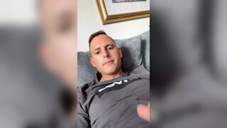 German twink boy jerks off his smegma penis and licks his cheese until he cums (Show my sexy feet)