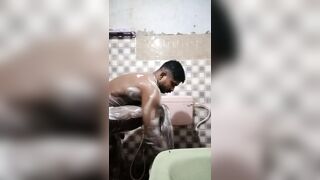 Mallu Boy Bathing Scene - 1 image