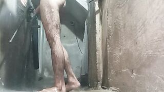 Big cock desi Pakistani bathroom guy ass and Pakistani big cock handjob enojy in bathroom - 7 image