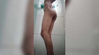 Boy Magic dancing and showing his body to his man! - 1 image