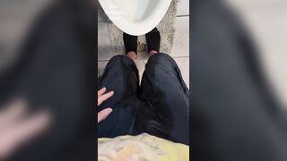 The button was stuck on my shorts. I had to pee myself, standing right in front of the toilet! - 2 image