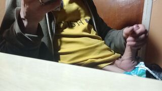 Chico latino guapo tira semen mmm ... Instagram: Ne_hu_en