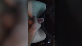 Hot morning jerking in the car