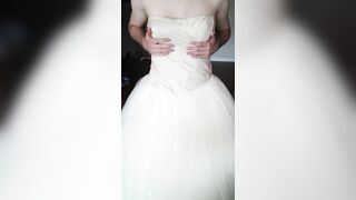 Showing proper love to an overprotective brides wedding dress - 10 image