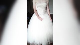 Showing proper love to an overprotective brides wedding dress - 3 image