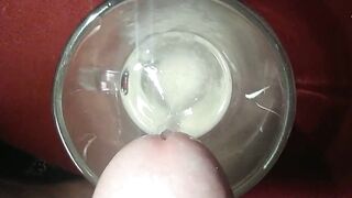 Spreading sperm in the glass of water...ACTION! - 7 image
