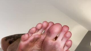 Macrophilia - Honey I shrunk the stepson foot crush - 10 image