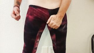 Dude with a huge cock jerks off in yoga pants - 3 image
