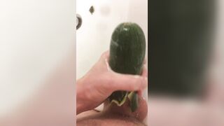 Fucking a pussy farting Zucchini and cumming inside - 8 image
