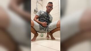 Pee and play German Twink jerking off and peeing - 5 image