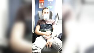 mi masturbo in treno  - 9 image