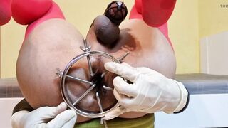 Pakistani Bitch Stretches Asshole with Anal Speculum - 5 image